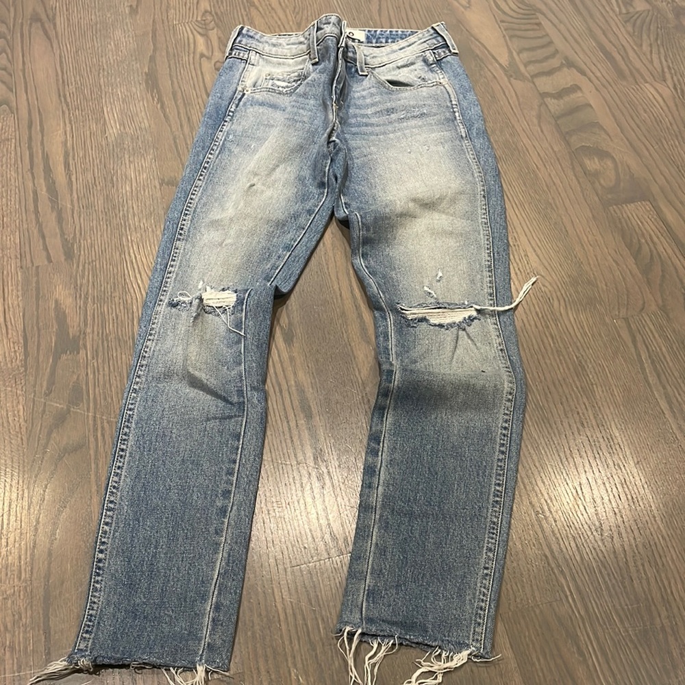 AMO jeans